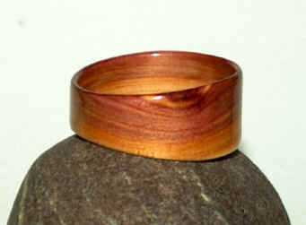 Juniper heartwood Touch Wood Ring